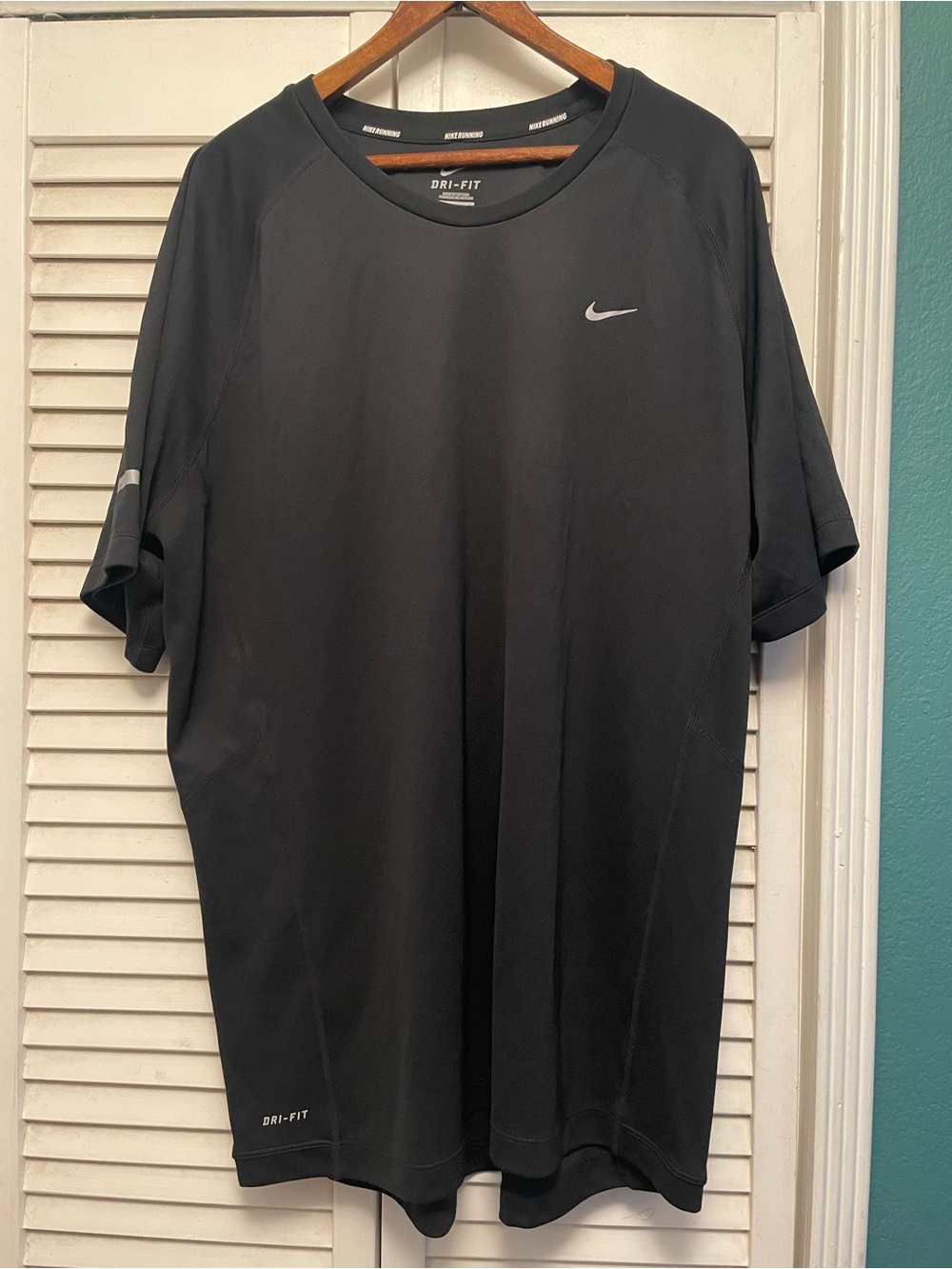 Nike Black Dri-FIT Short Sleeve Athletic Tee